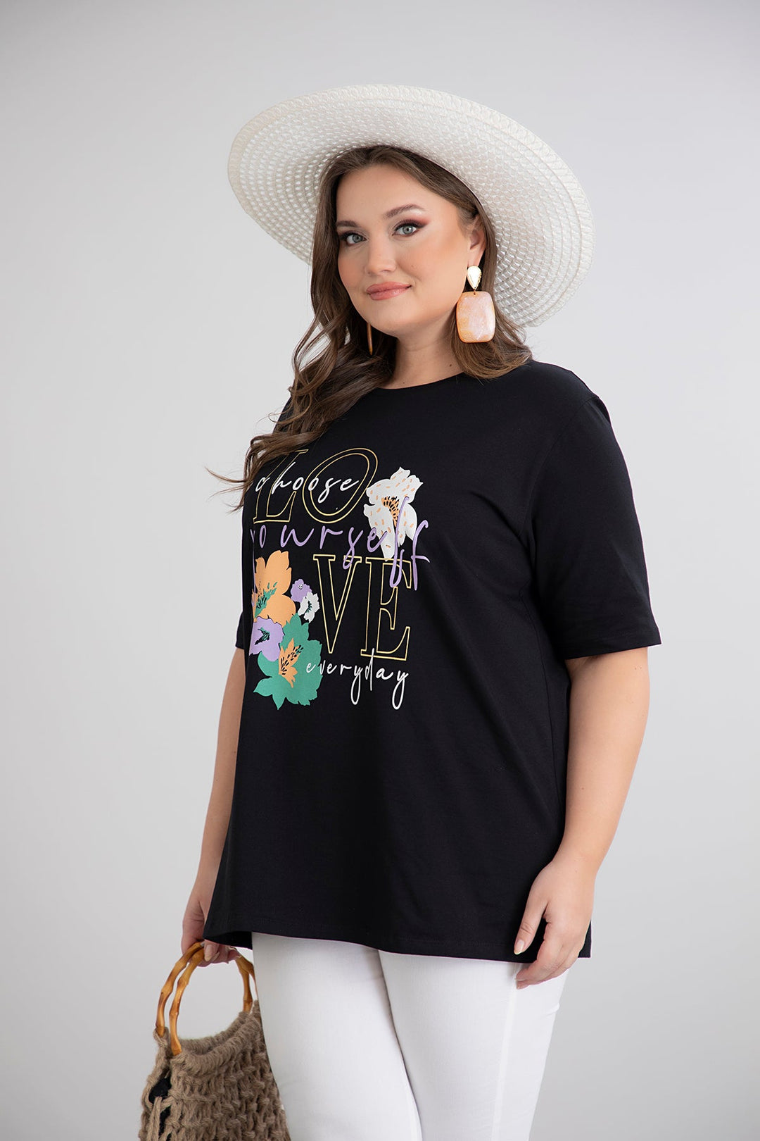 Pametna majica s cvjetnim uzorkom