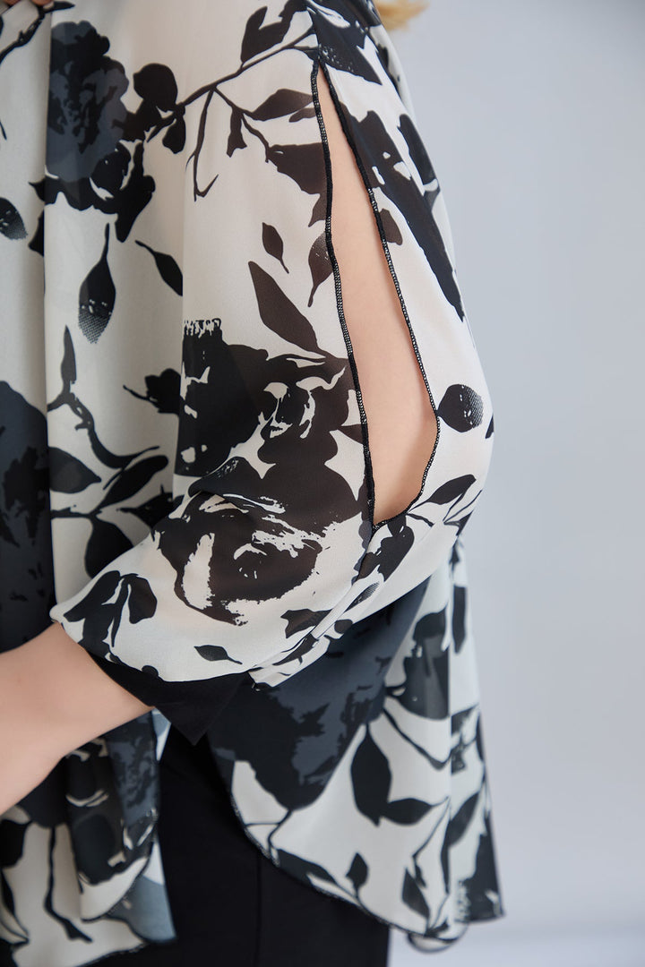 Haljina od šifona s naglaskom na ramenima - cvjetni uzorak