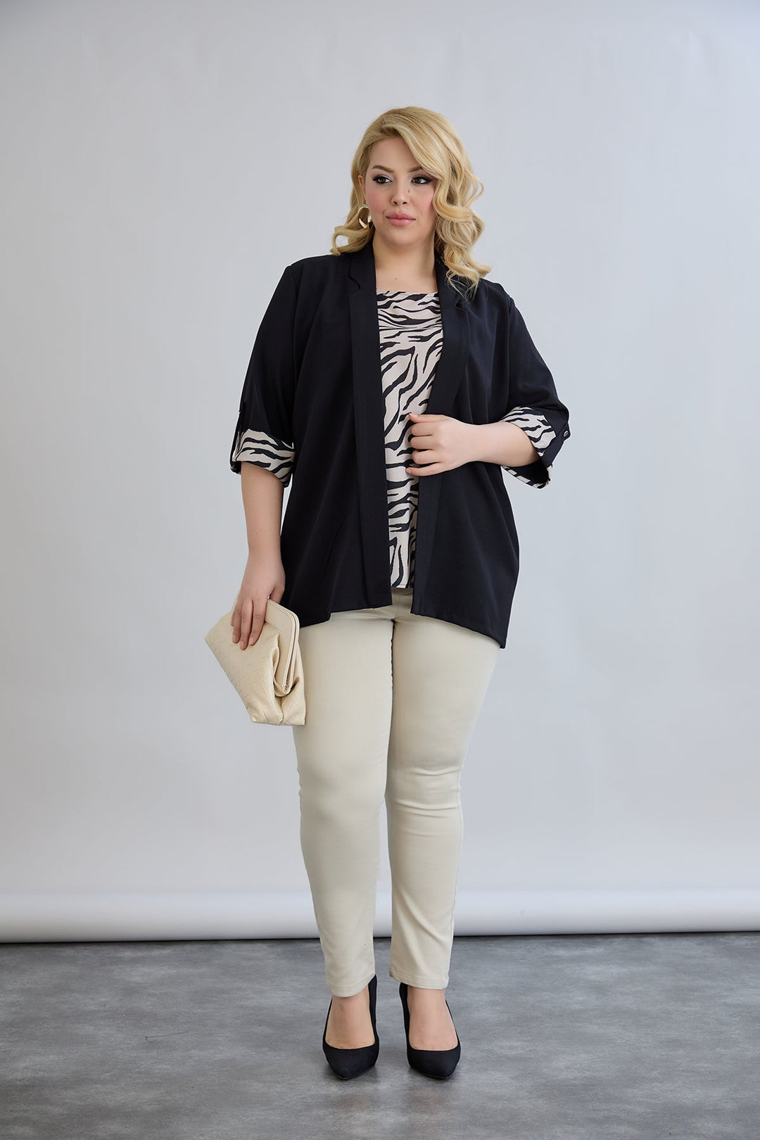 Set od 2 komada - bezručna bluzica i sako