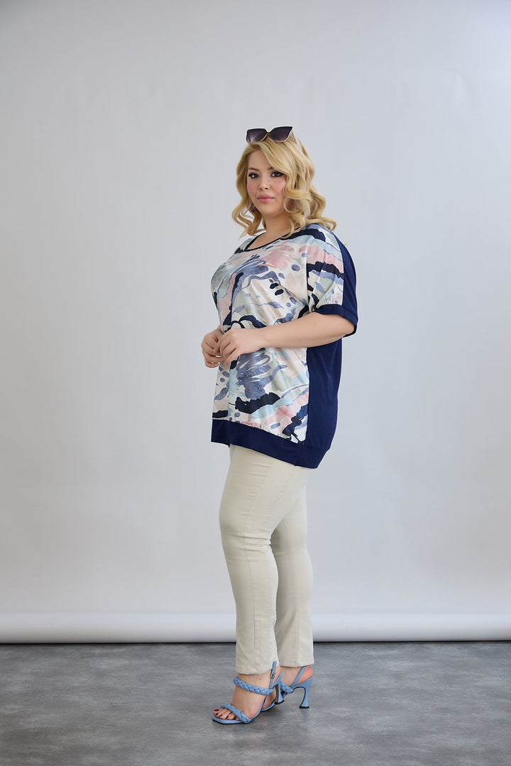 Bluzica s printom i stražnjim dijelom od viskoze - Plava pastelna