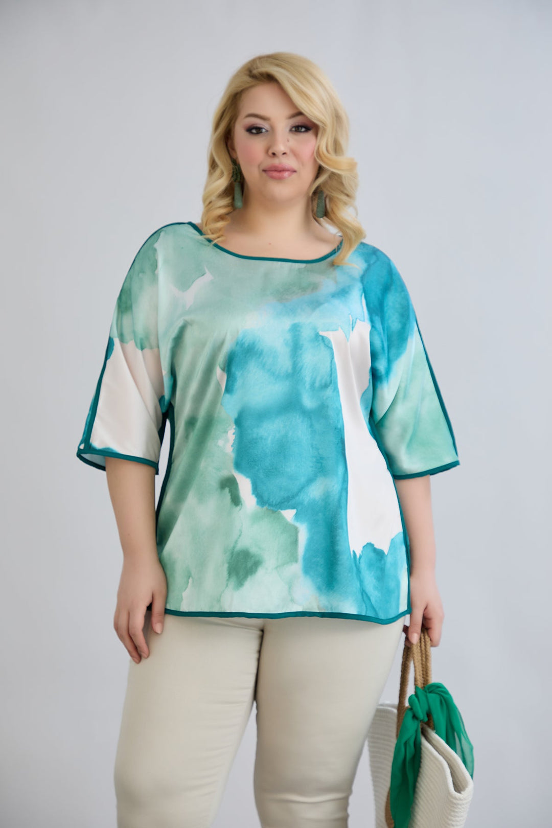 Bluza s kratkim rukavima s naglaskom na leđima - Mediteran