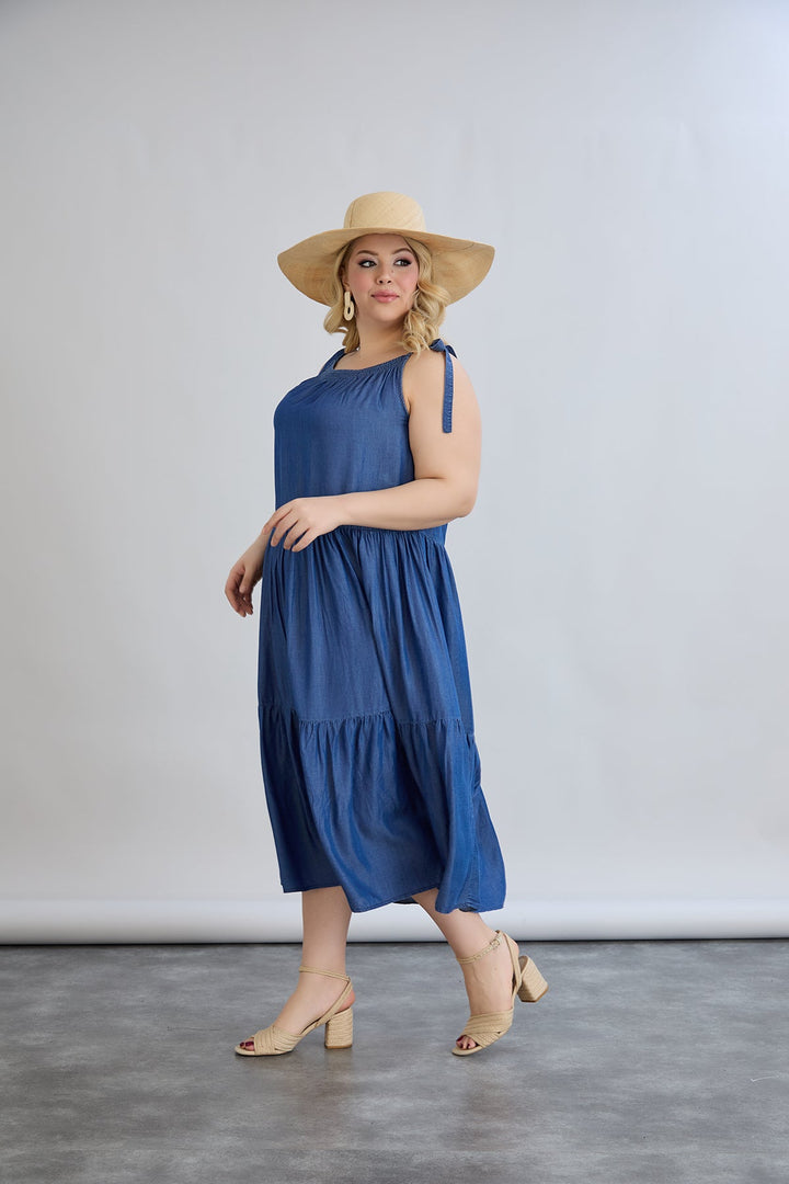 Lagana ljetna haljina od trapera s volanima