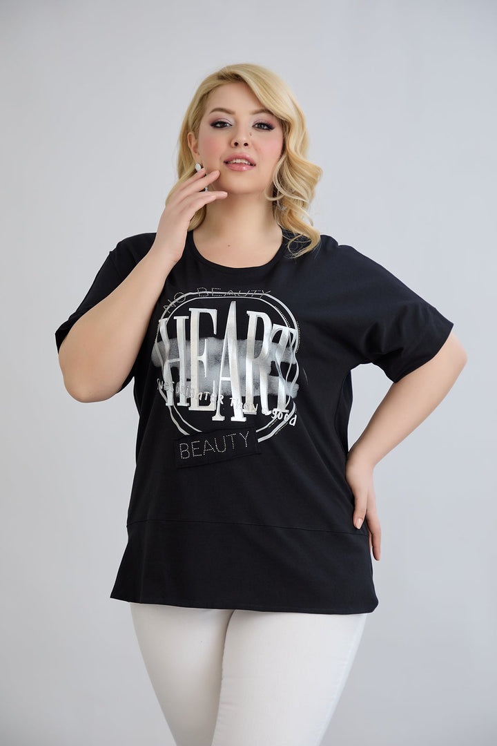 Crna majica s printom i ukrasnim kamenčićima HEART