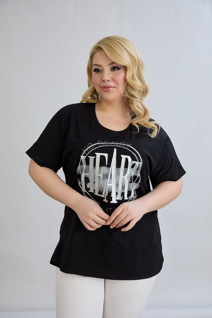 Crna majica s printom i ukrasnim kamenčićima HEART