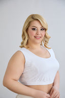 Grudnjak bez žica sa širokim naramenicama i nježnom čipkom - Bjela