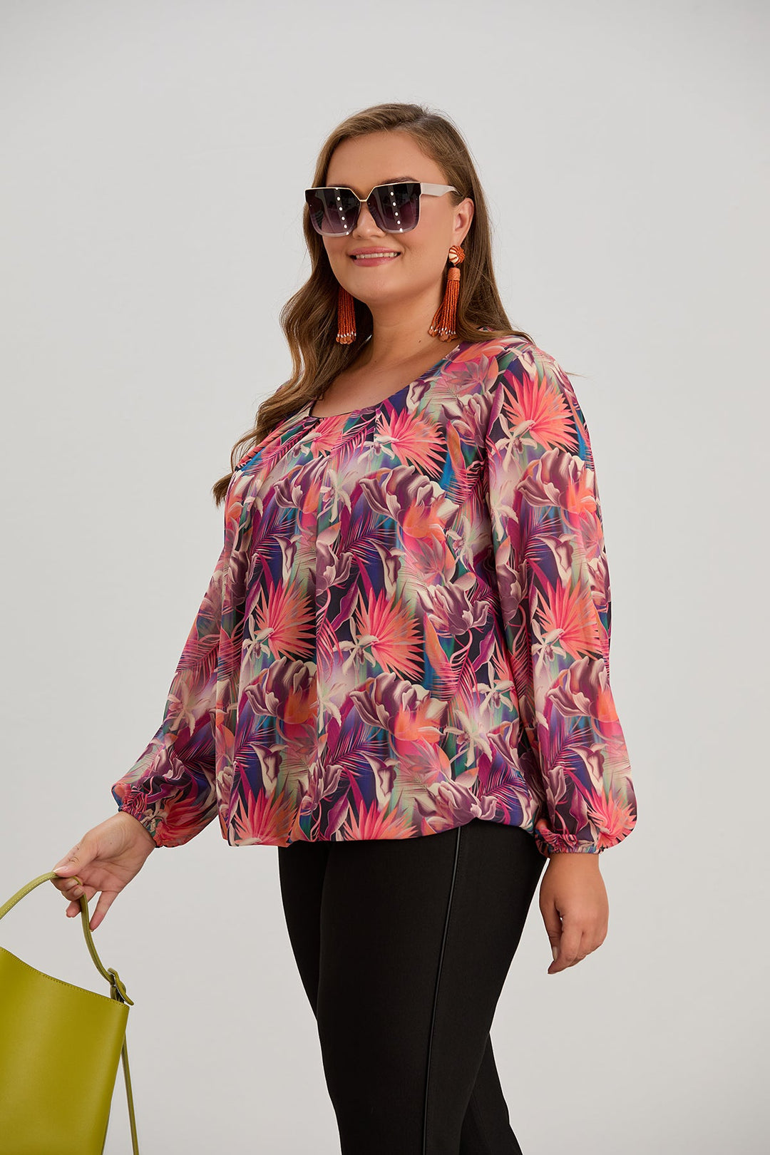 Bluza širokog kroja s jedinstvenim printom