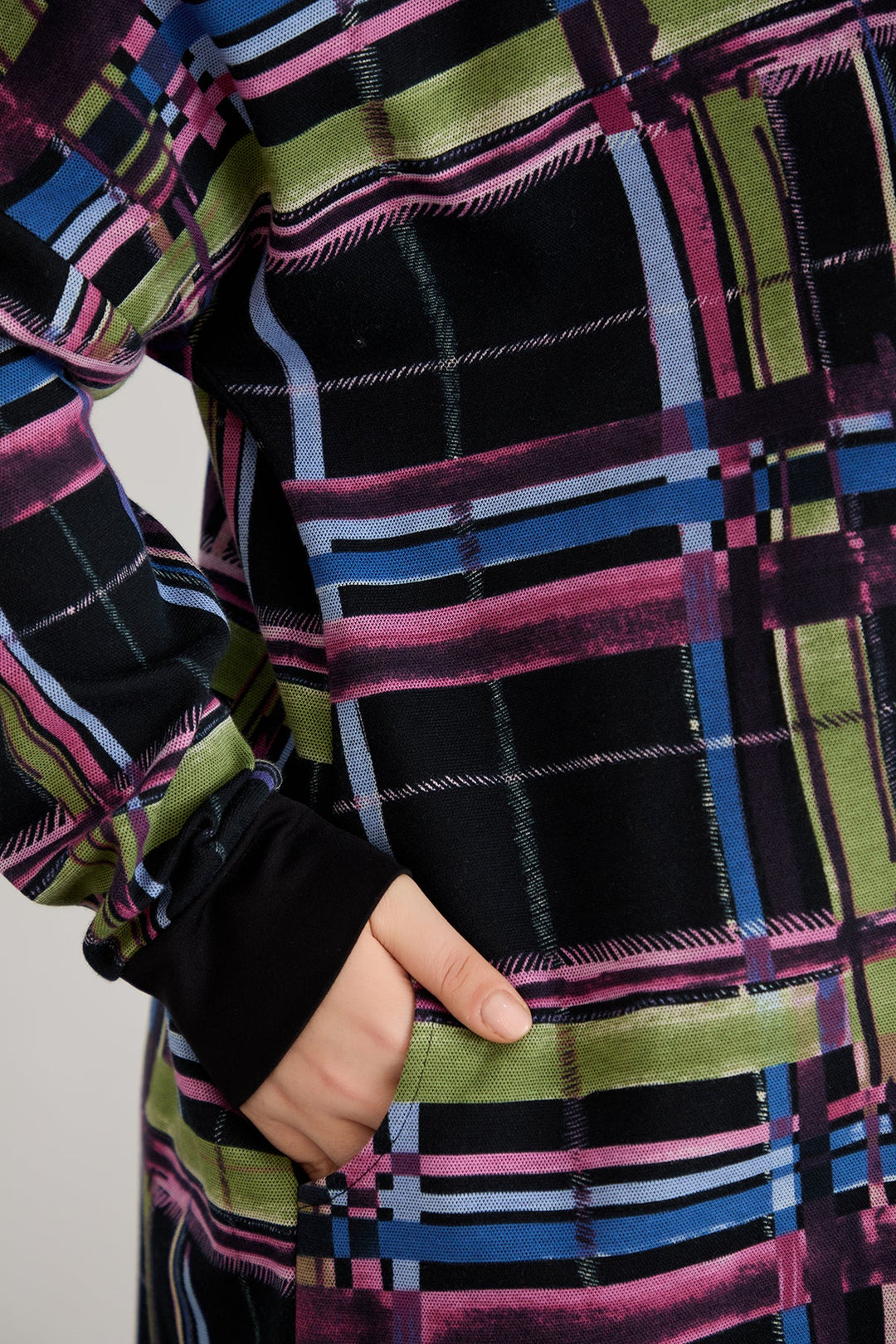 Lagani pamučni kardigan bez kopčanja za proljetne dane