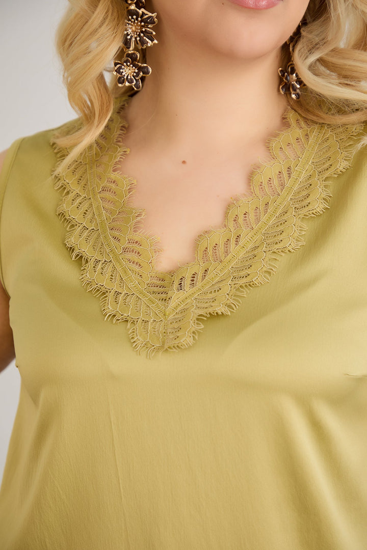 Satenasti luksuzni top s čipkom - maslina