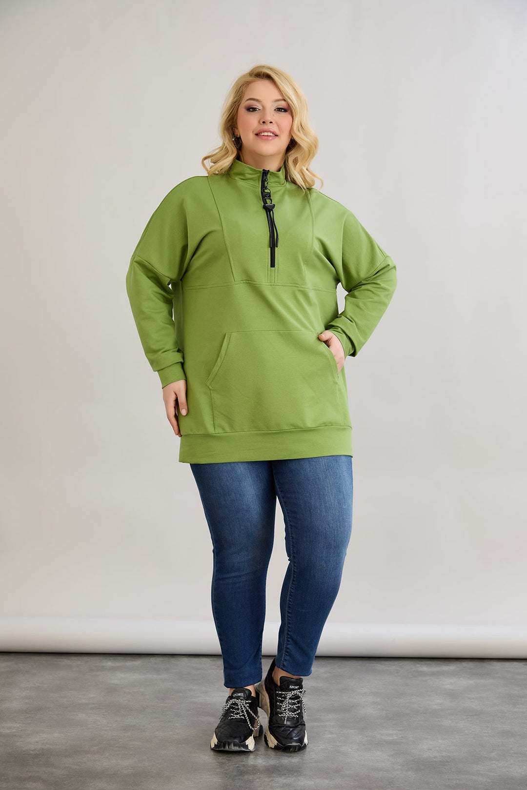 Ženski dukserica s patentnim zatvaračem i dekorativnim šavovima - Zelena