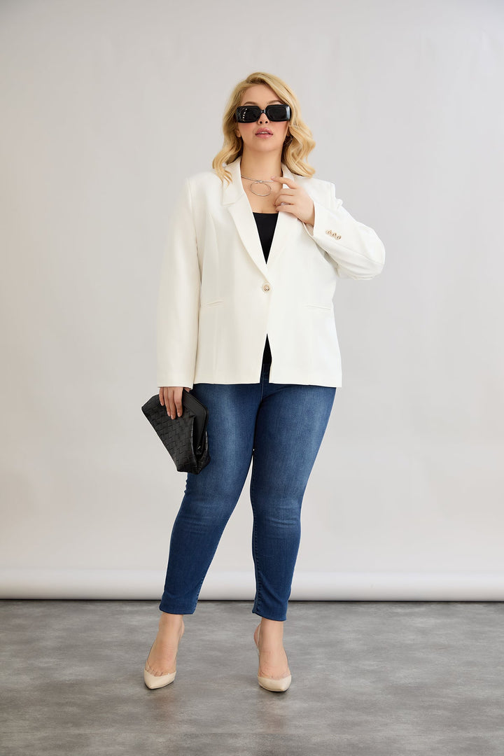 Elegantan i moderan sako s podstavom – bijeli velikih veličina.