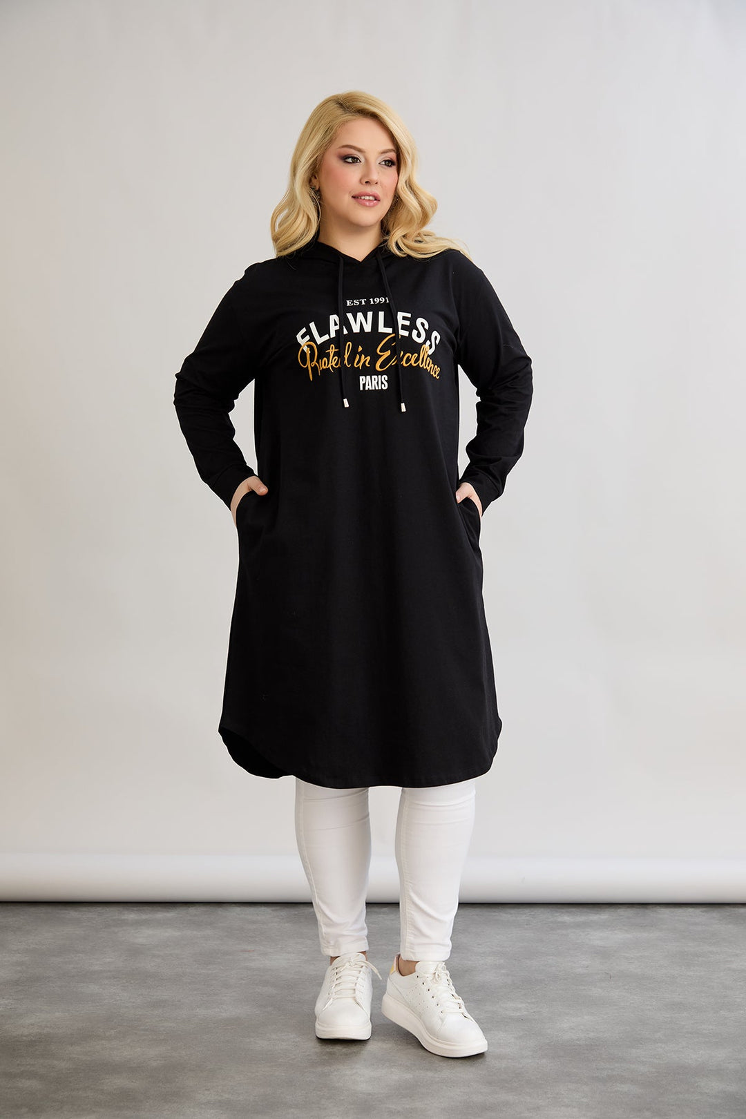 Pamučna tunika-haljina s natpisom Paris - Crna