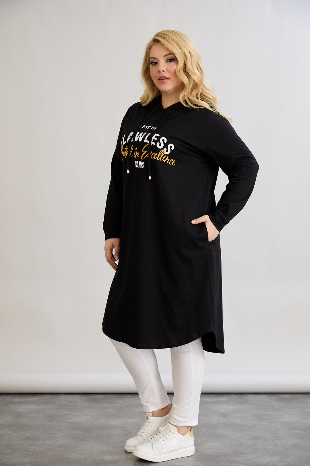 Pamučna tunika-haljina s natpisom Paris - Crna
