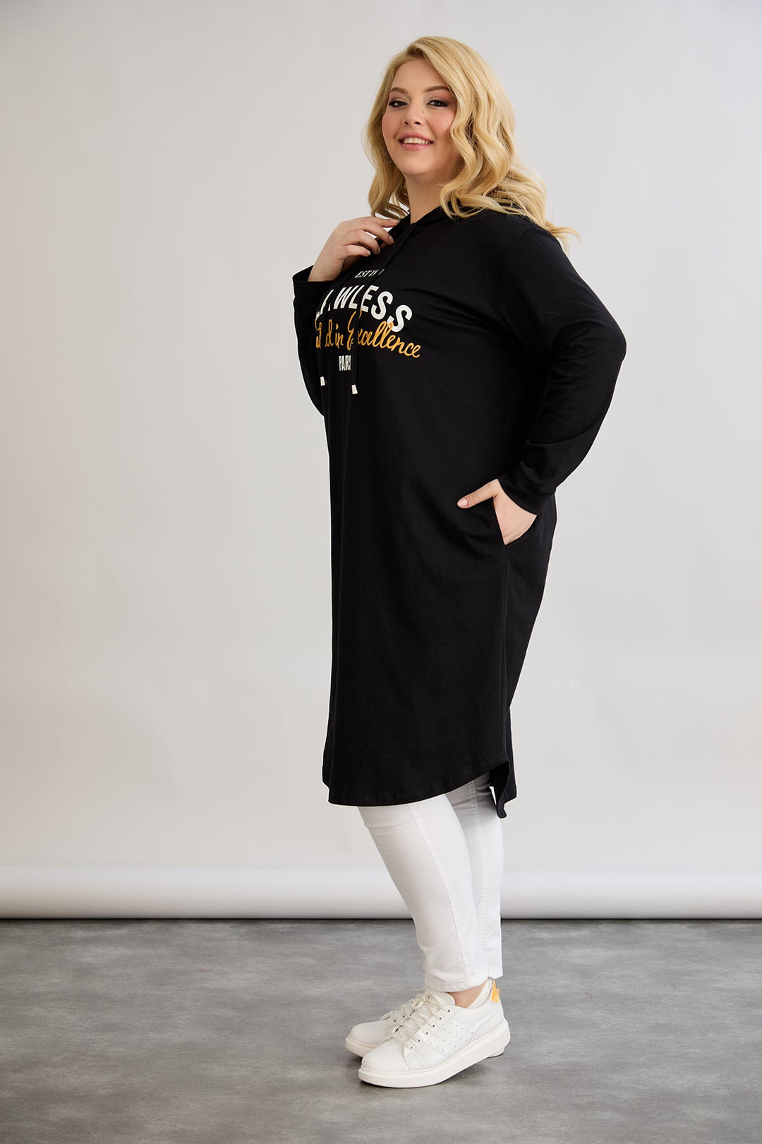 Pamučna tunika-haljina s natpisom Paris - Crna