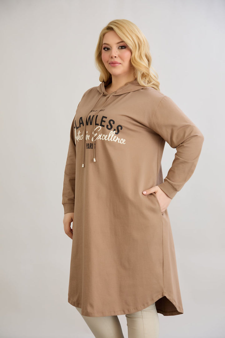 Pamučna tunika-haljina s natpisom Paris - moka