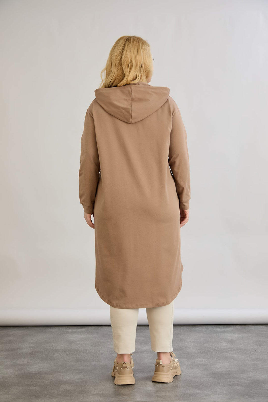 Pamučna tunika-haljina s natpisom Paris - moka