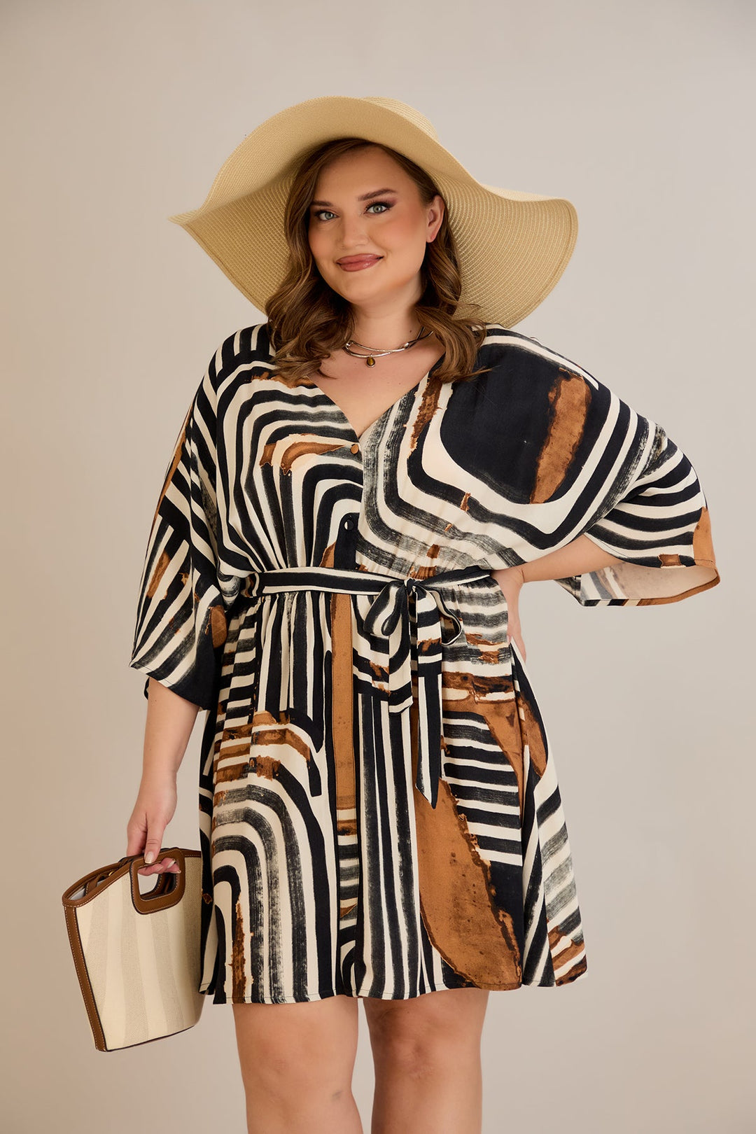 Tunika od viskoze s remenom i modernim printom - 10835