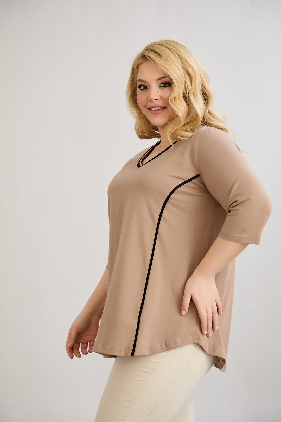 Pamučna bluza A-kroja za punije žene