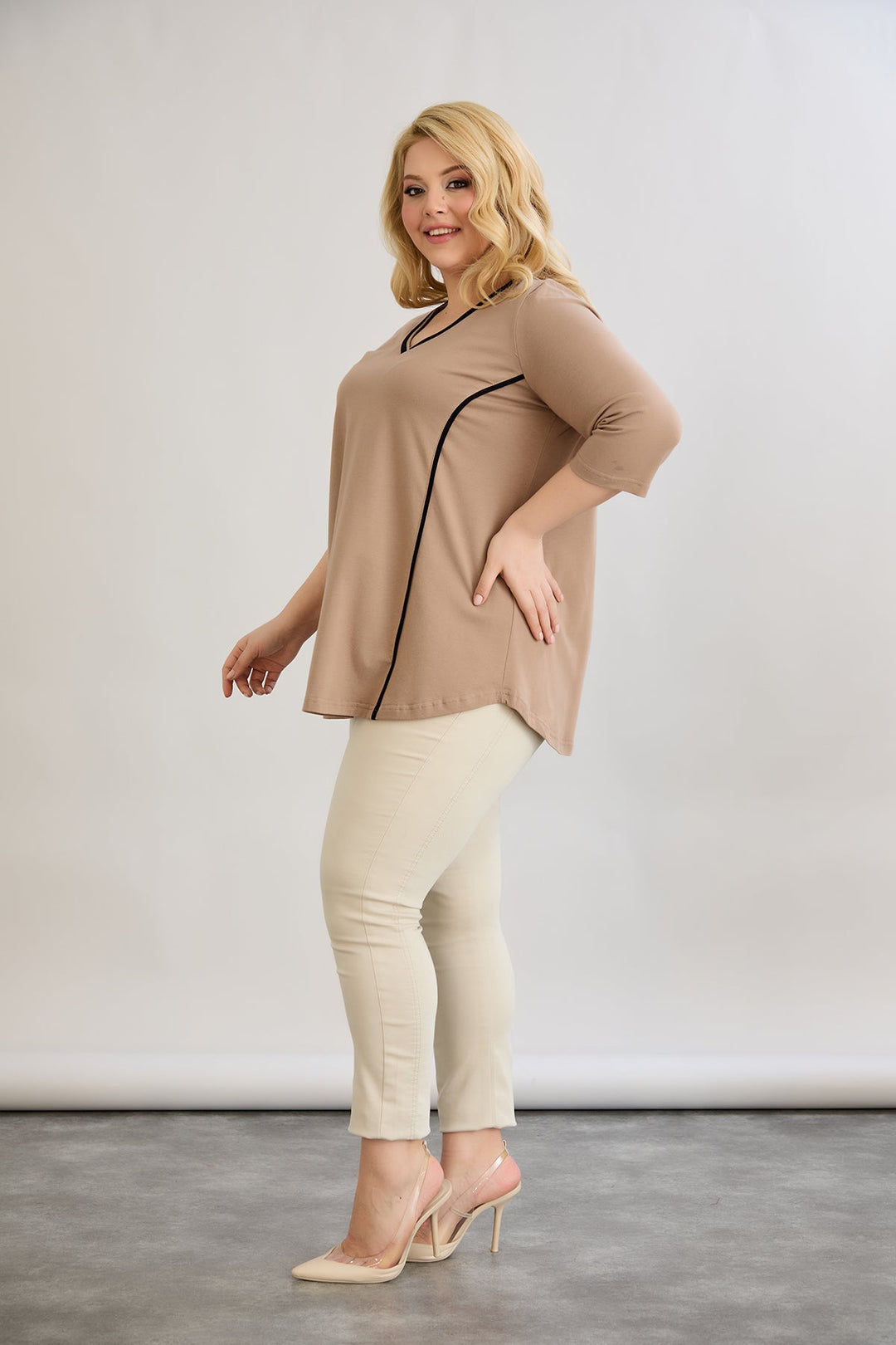 Pamučna bluza A-kroja za punije žene