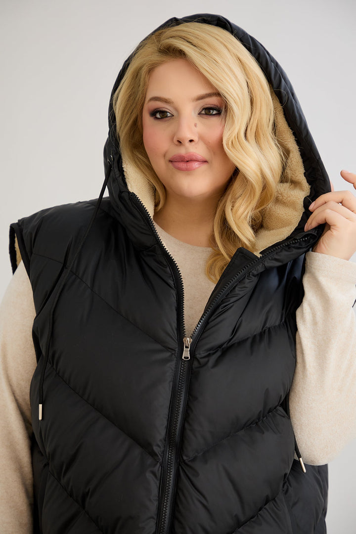 Topli oversize zimski prsluk s podstavom od karakula velikih veličina - Crna