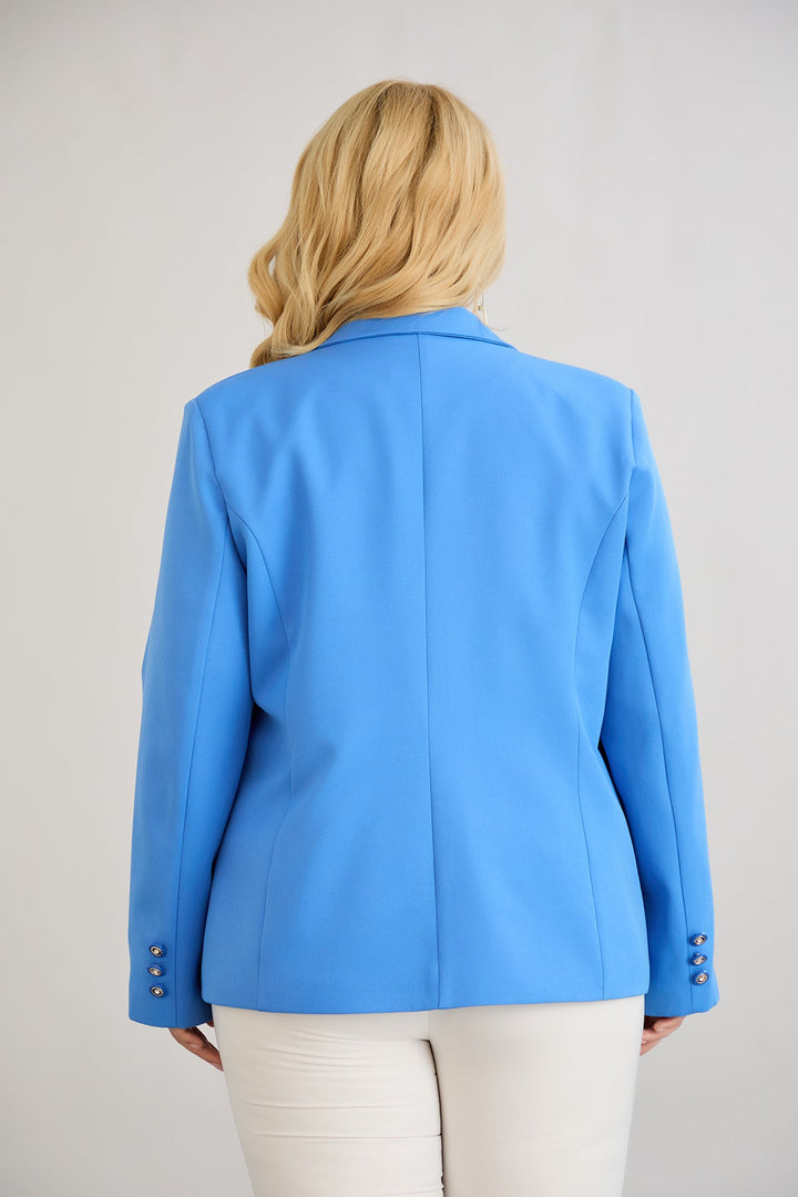 Elegantan i moderan sako s podstavom velikih veličina. - Plava