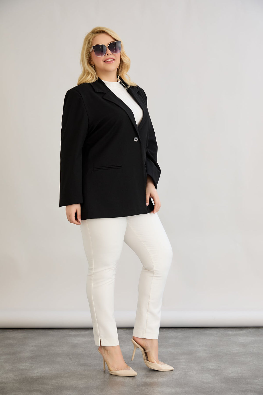 Dugi sako s jednim gumbom Veći brojevi.