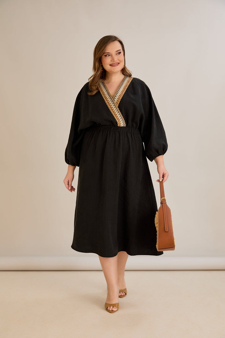 Tencel haljina s ukrasnim dekolteom i elastičnim strukom - Crna - 10964
