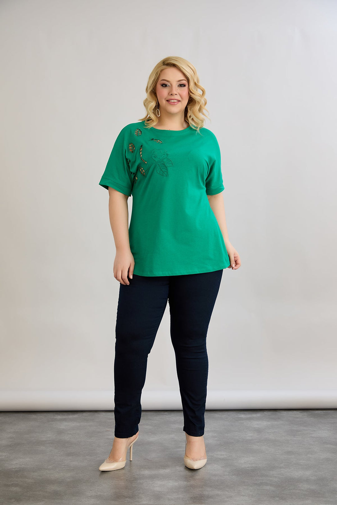 Pamukasta bluza s izrezanom vezom - Zelena