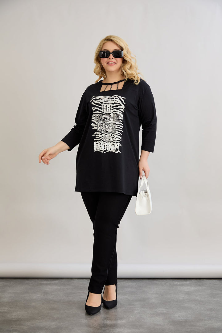 Pametna tunika s atraktivnim dekolteom i ukrasnim kamenčićima - Crna