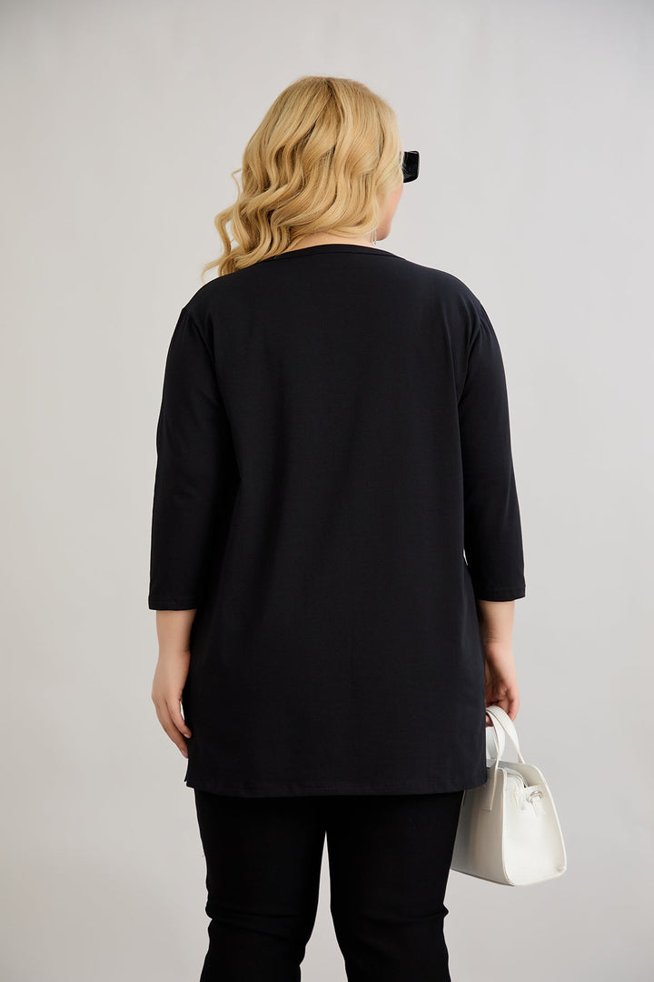 Pametna tunika s atraktivnim dekolteom i ukrasnim kamenčićima - Crna