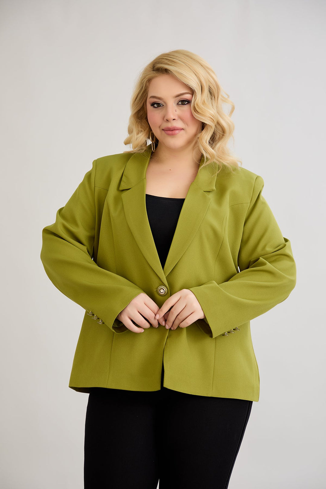 Elegantan i moderan sako s podstavom - pistacija