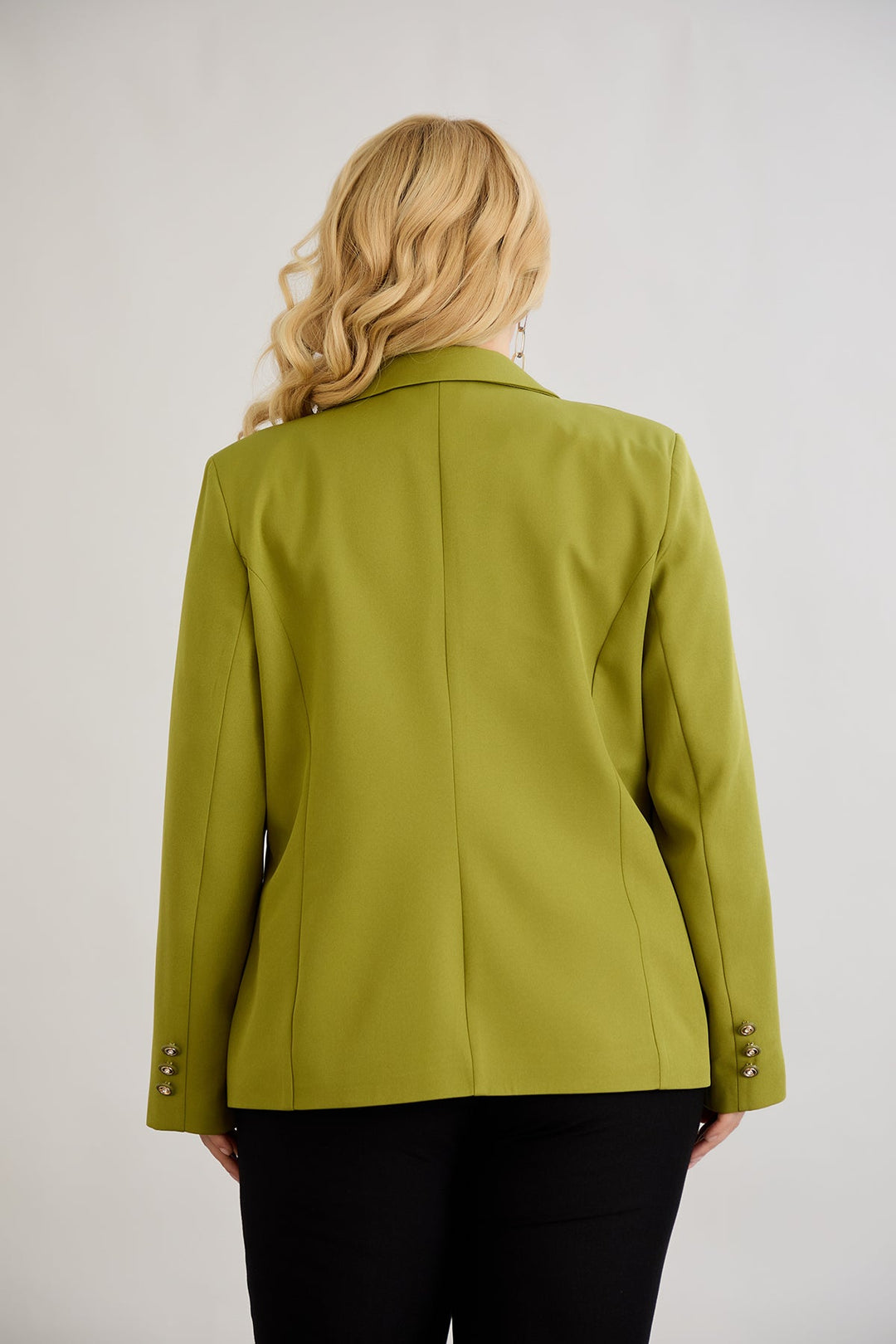 Elegantan i moderan sako s podstavom - pistacija