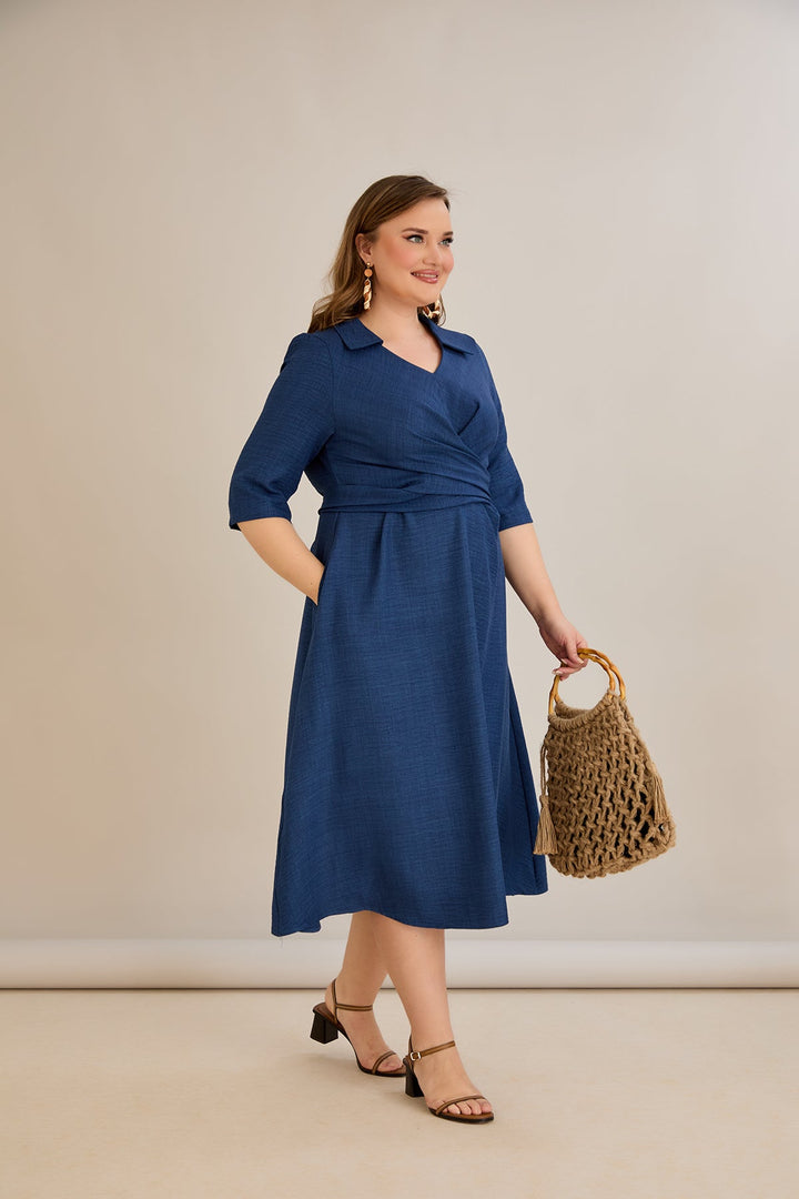 Elegantna haljina s atraktivnim dizajnom - Plava