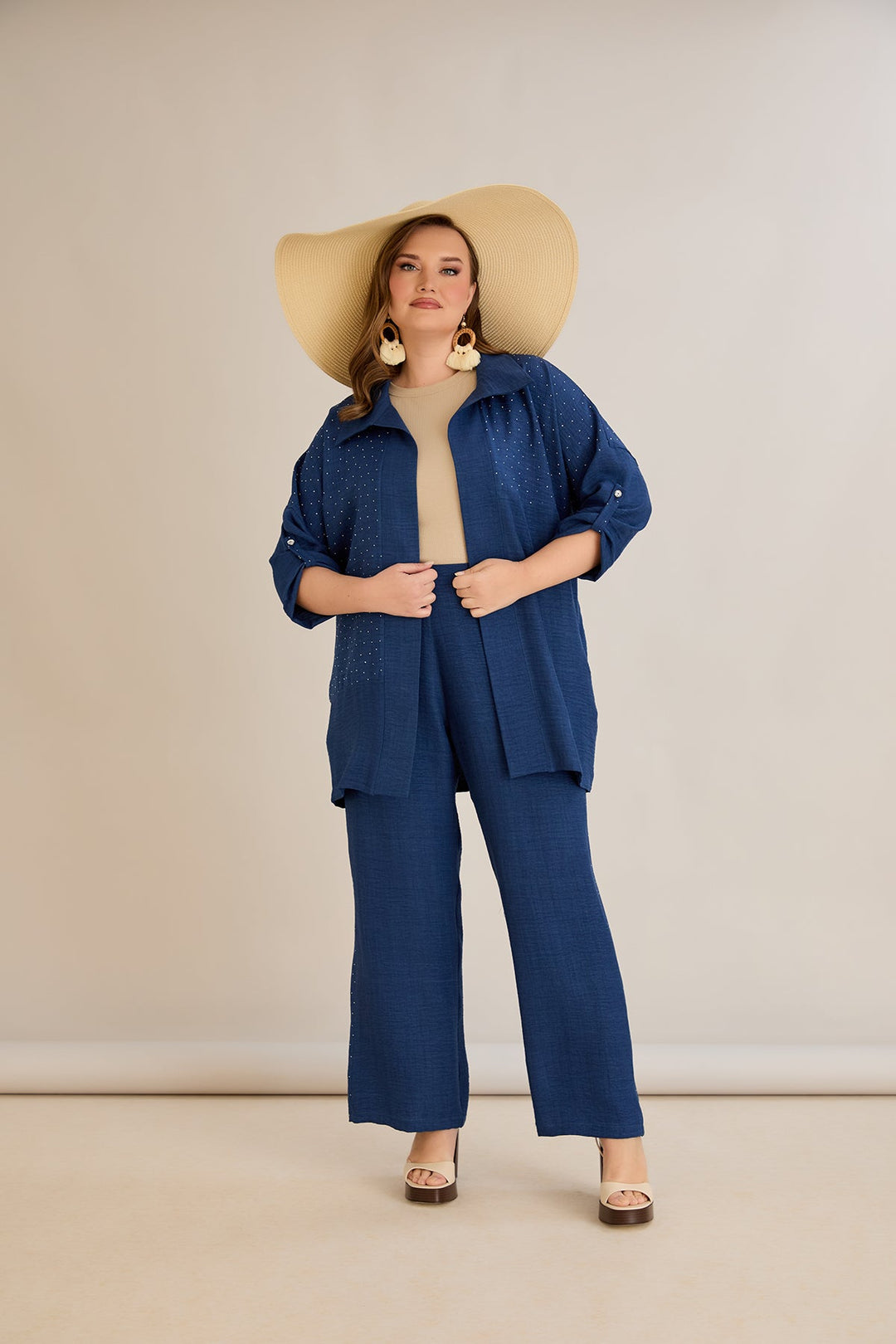 Elegantni plavi set s ukrasnim kamenčićima - Tamnoplava