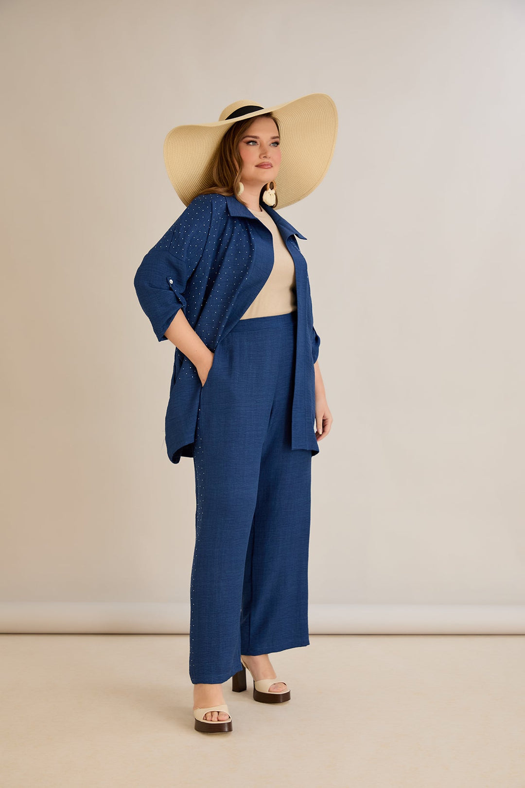 Elegantni plavi set s ukrasnim kamenčićima - Tamnoplava