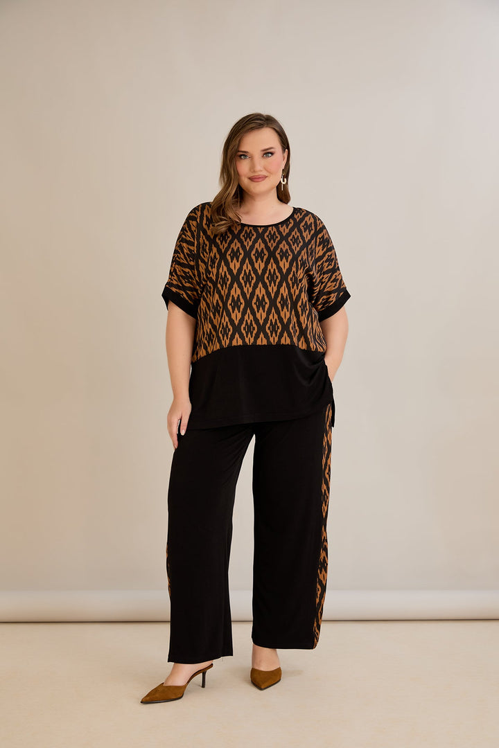 Set od 2 dijela s naglaskom na leđima