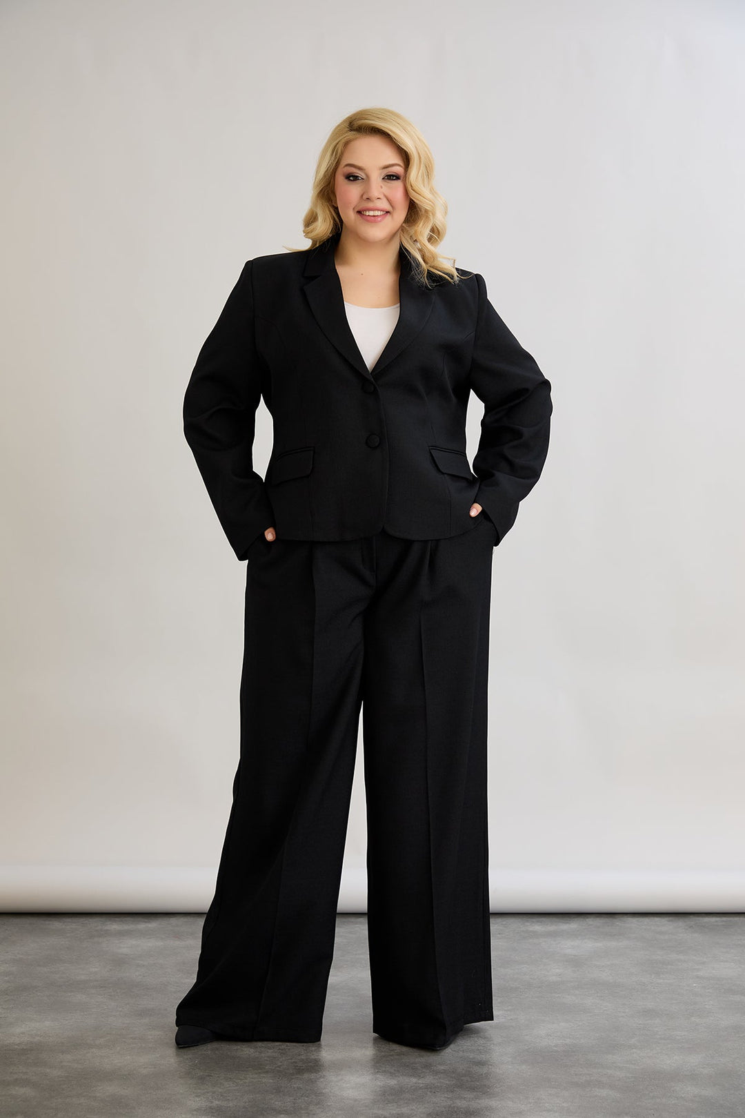 Široke hlače s elastičnim pojasom od lana i pamuka - Crna