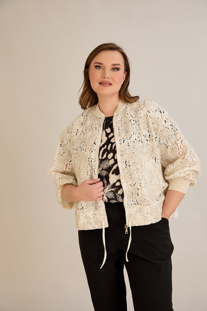 Pamučna jakna s izvezenim detaljima i vezicom u struku - 10713