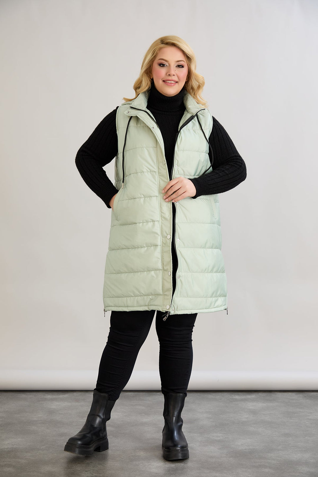 Lagan prsluk s odvojivom kapuljačom - mliječna zelena