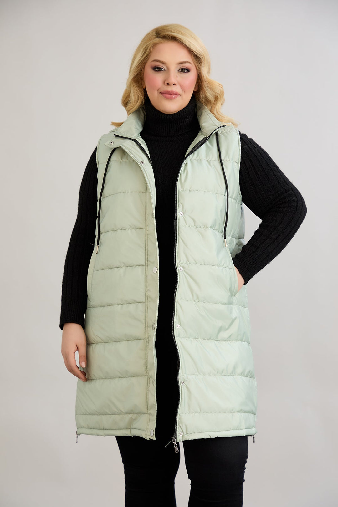 Lagan prsluk s odvojivom kapuljačom - mliječna zelena