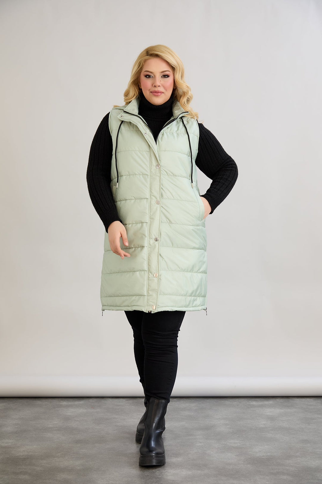 Lagan prsluk s odvojivom kapuljačom - mliječna zelena