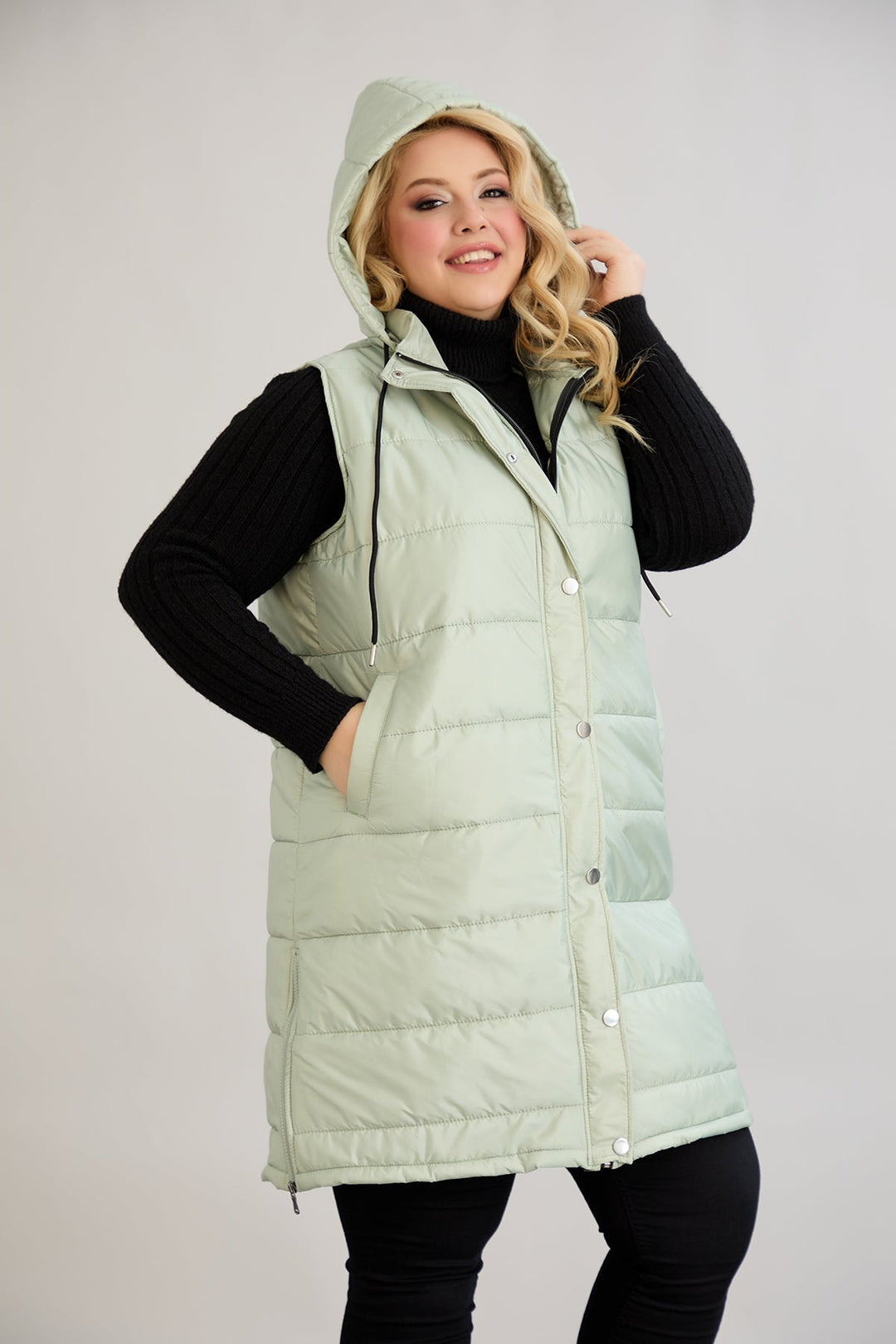 Lagan prsluk s odvojivom kapuljačom - mliječna zelena