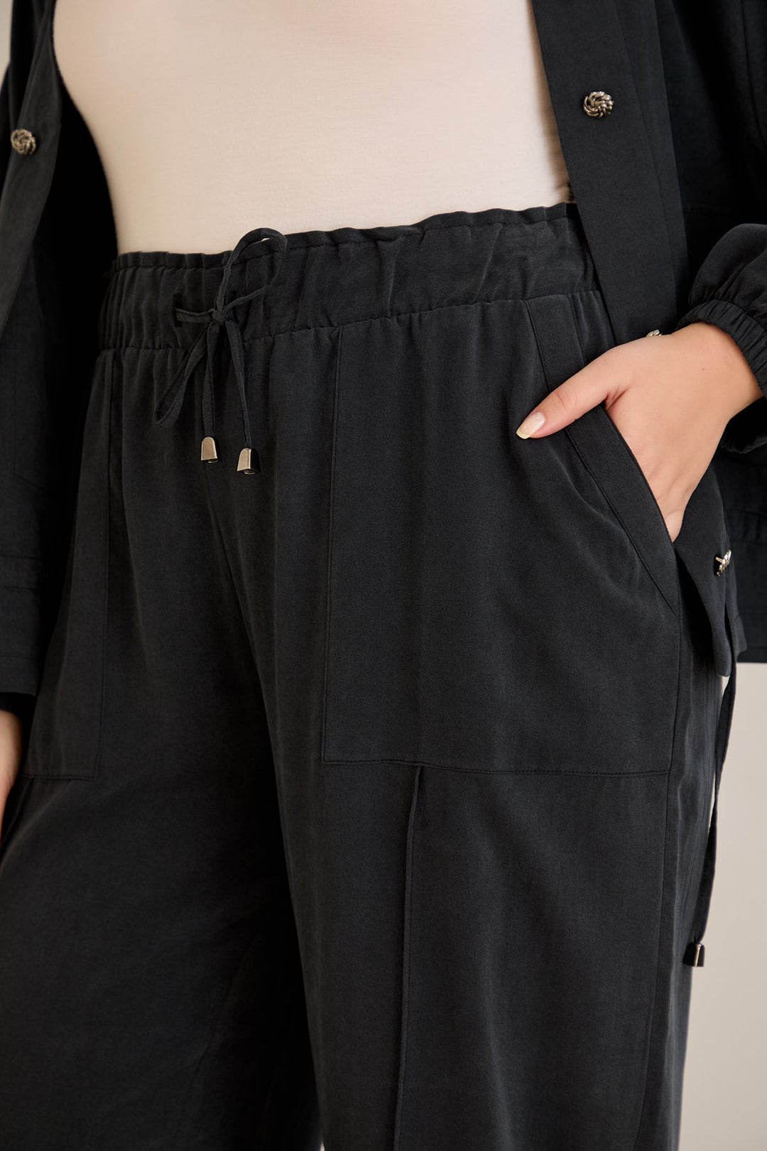 Premium Liosel set od 2 dijela - hlače + jakna - Crna 10810