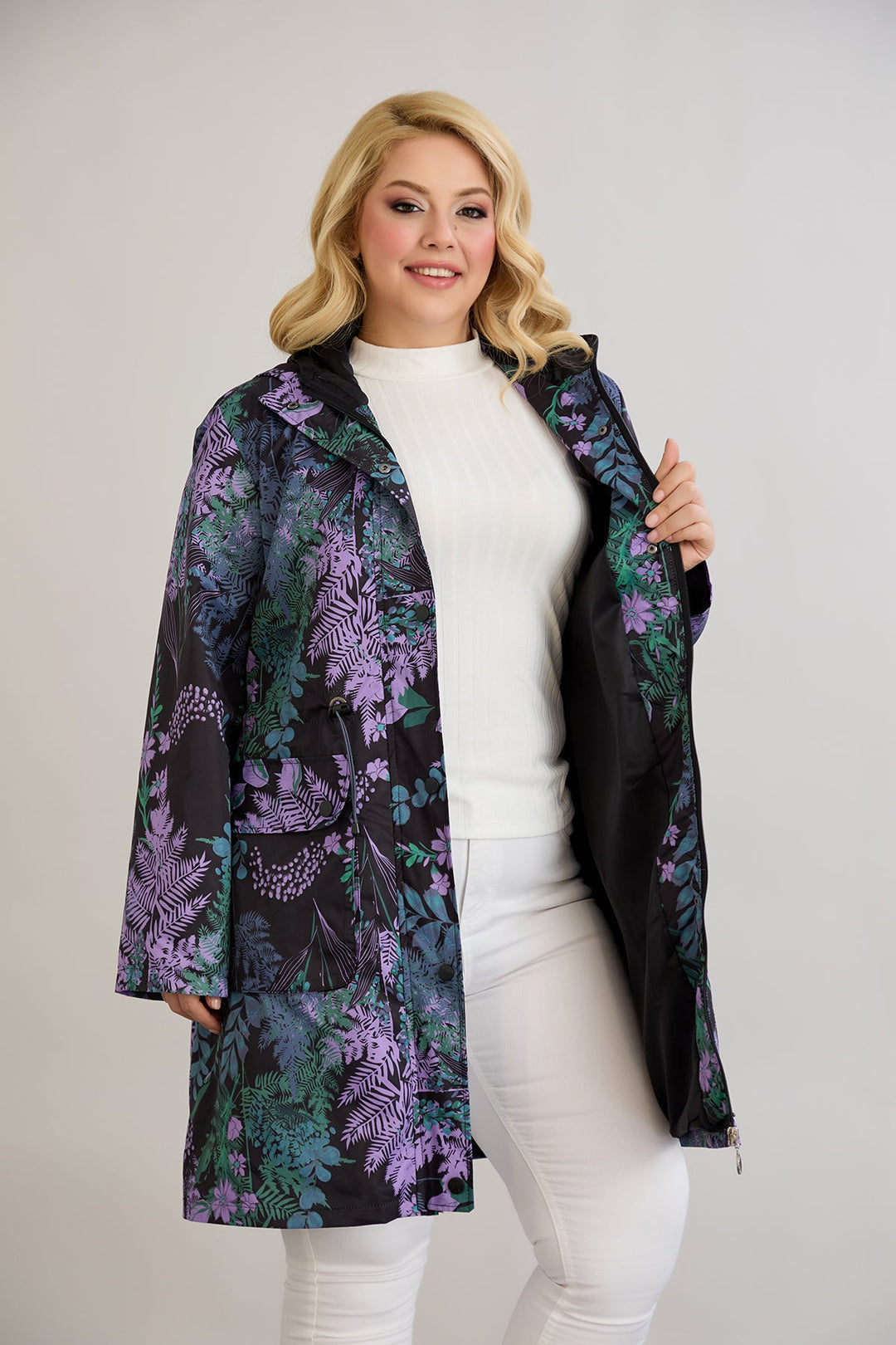 Proljetni dugi kaput s podstavom i kapuljačom