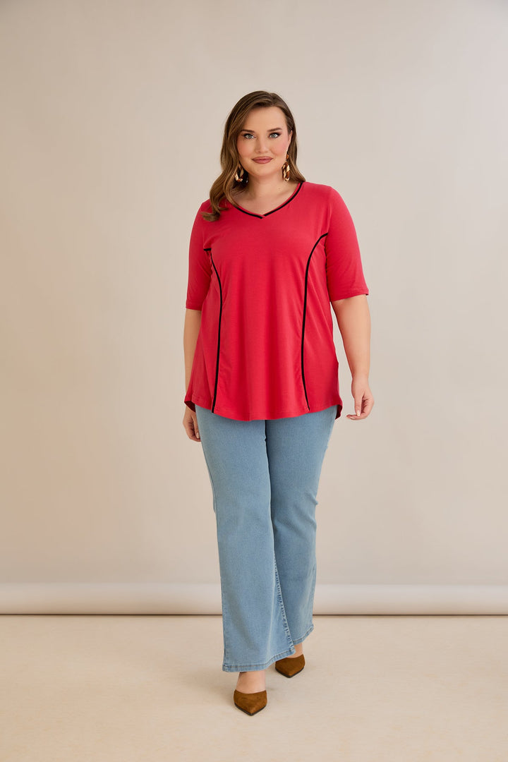 Pamučna bluza A-kroja s kontrastnim detaljima i kratkim rukavima –
 koraljna.