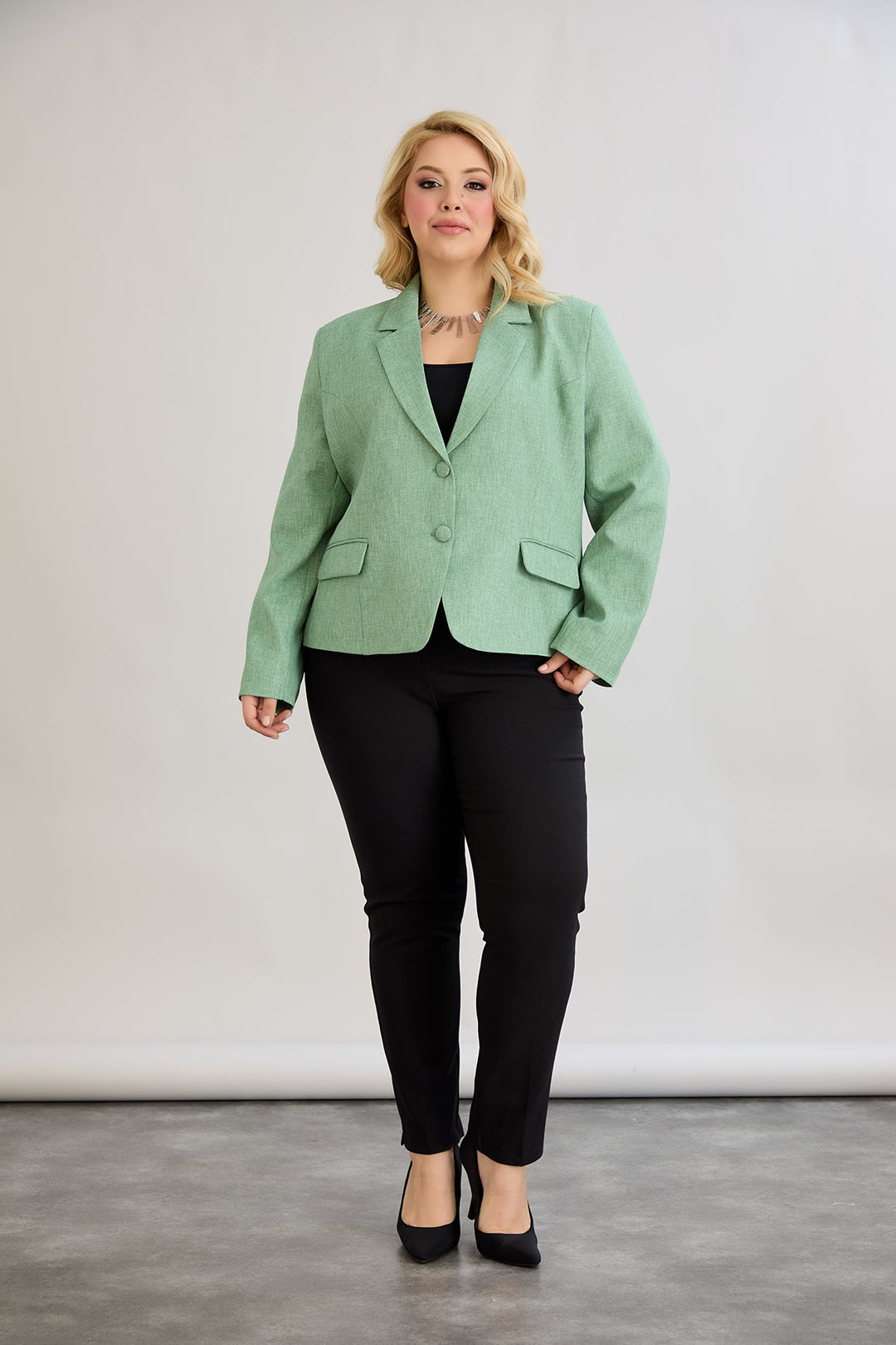 Kratak pamučni sako modernog kroja Veći brojevi - Zelena