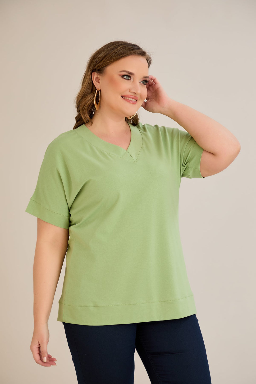 Pamučna majica s V-izrezom - Zelena jabuka