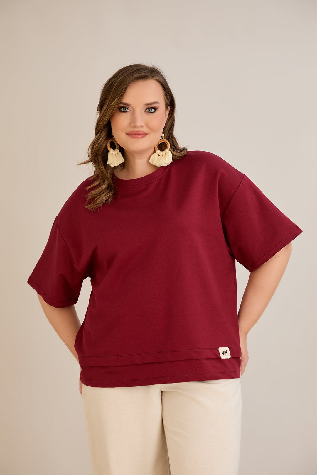 Oversize 100% pamučna majica s naglaskom na Vibes - Burgund 10877