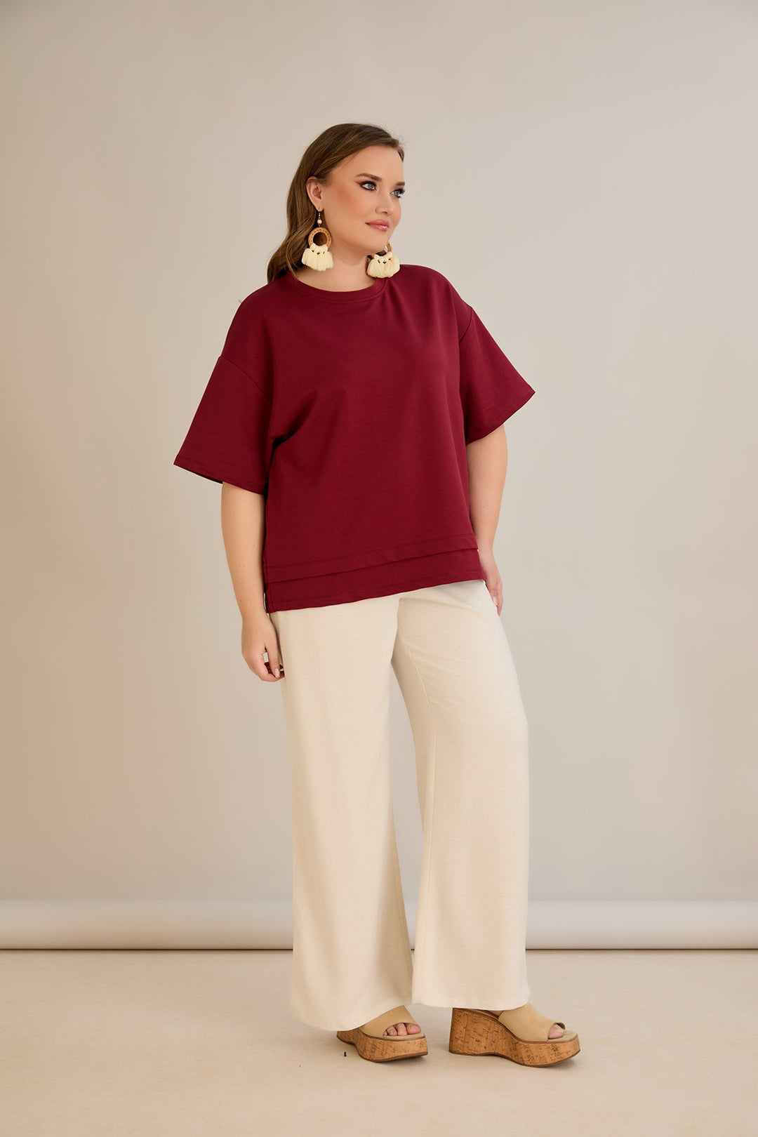 Oversize 100% pamučna majica s naglaskom na Vibes - Burgund 10877