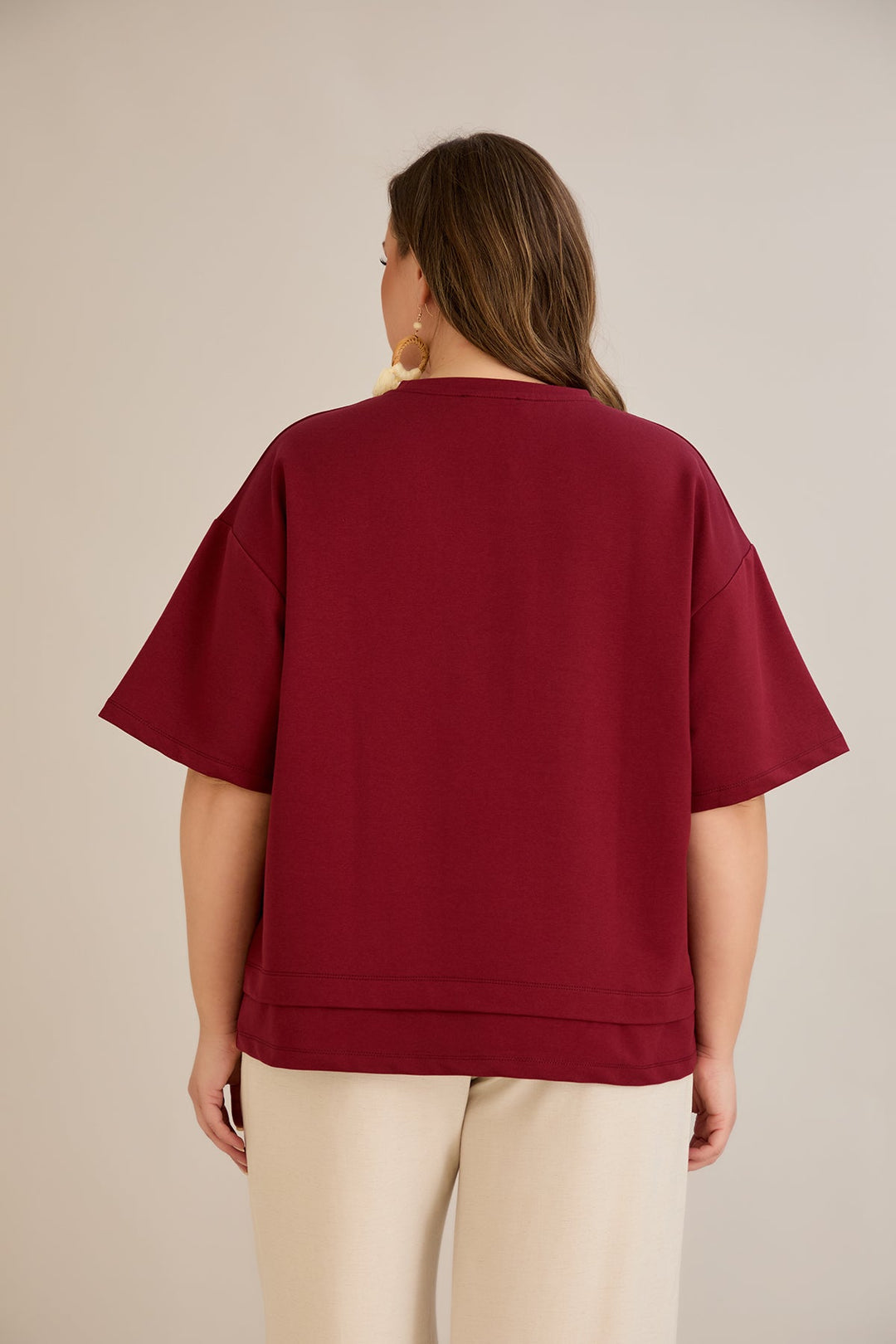 Oversize 100% pamučna majica s naglaskom na Vibes - Burgund 10877