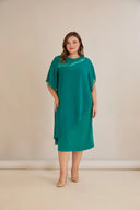 Praznična haljina od šifona i šljokica u morsko zelenoj boji